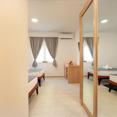 Hotel Potpićan Exteriör bild